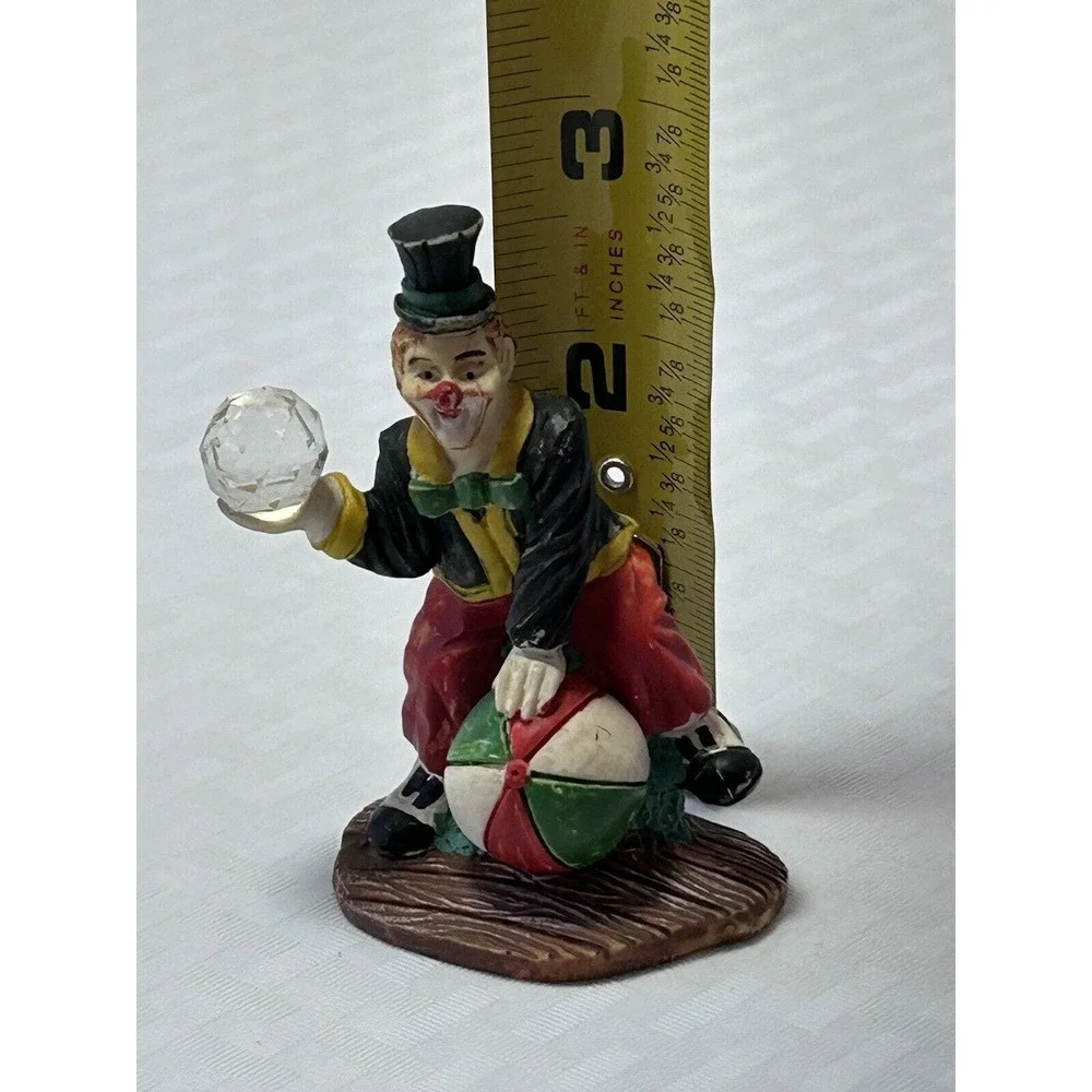 Vintage 2.75” Circus Clown Resin Figurine KG‎ Top Hat Crystal Ball